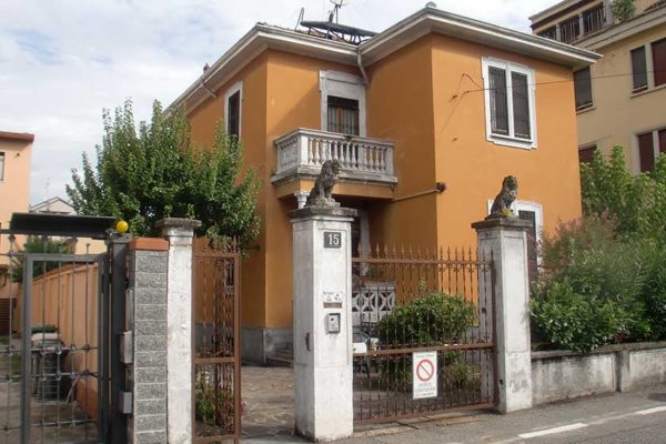 Arcolinea - Ristrutturazione villa Milano - prima