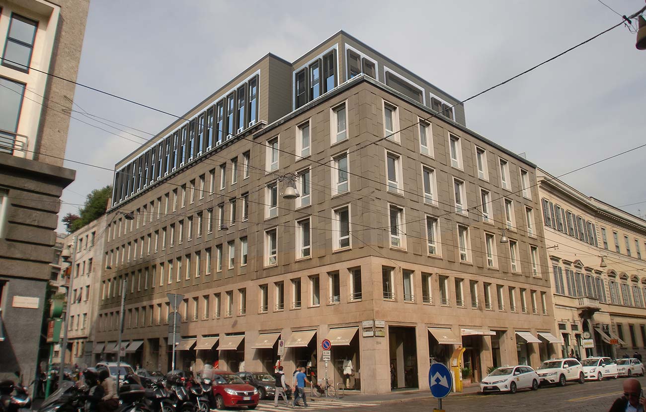 Sopralzo uffici - Via Manzoni Milano - Render
