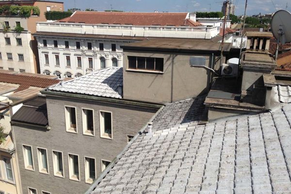 Sopralzo uffici - Via Manzoni Milano - Prima